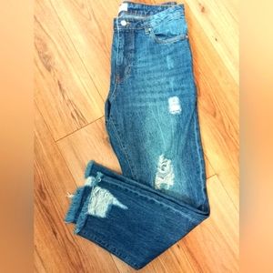 NWOT Muselooks relaxed fit distressed jeans Size 11